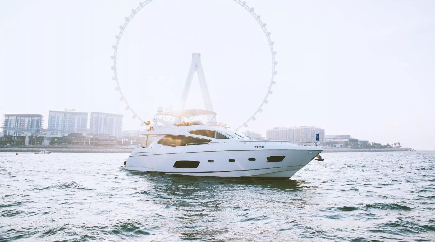 private yacht rental